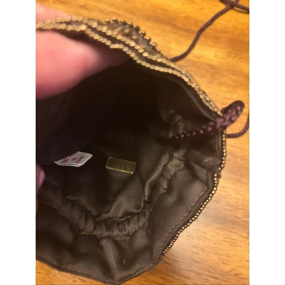 Beautiful beaded drawstring shoulder bag
